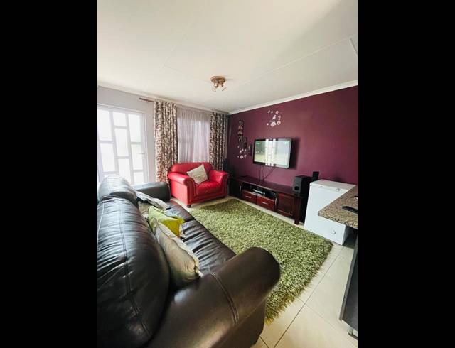 3 BEDROOM PROPERTY TO RENT IN MONTCLAIR